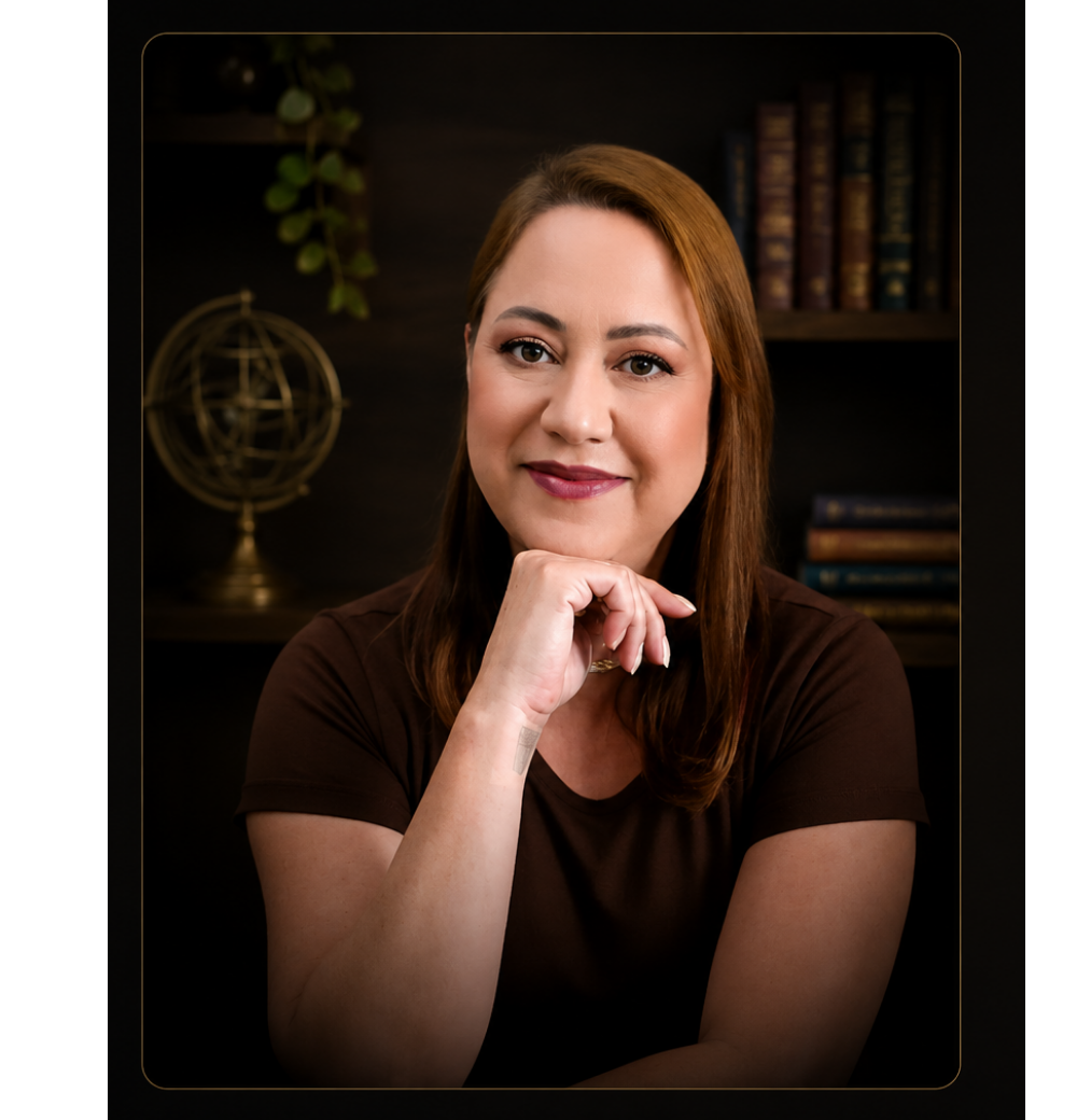 Retrato de Bia Siqueira, astróloga e terapeuta sistêmica